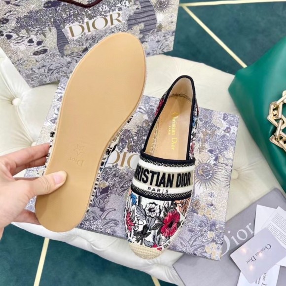 D*or granville espadrilles in mille fleurs embroidered cotton