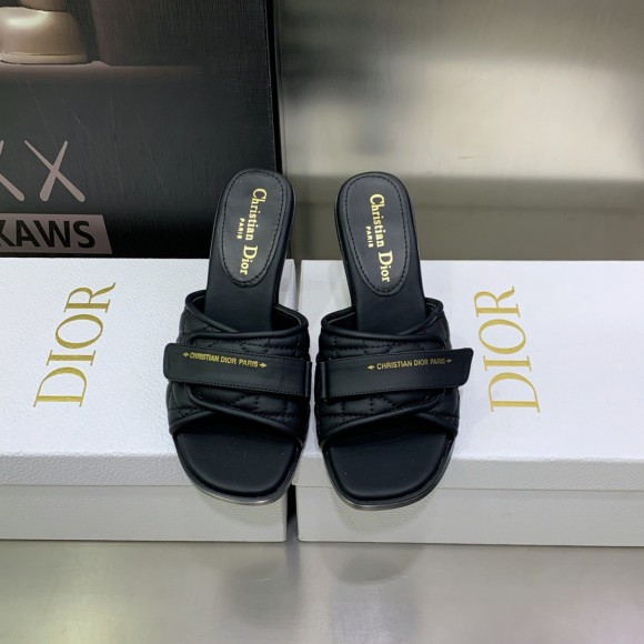 D*or dio(r)evolution heeled slides in black calfskin