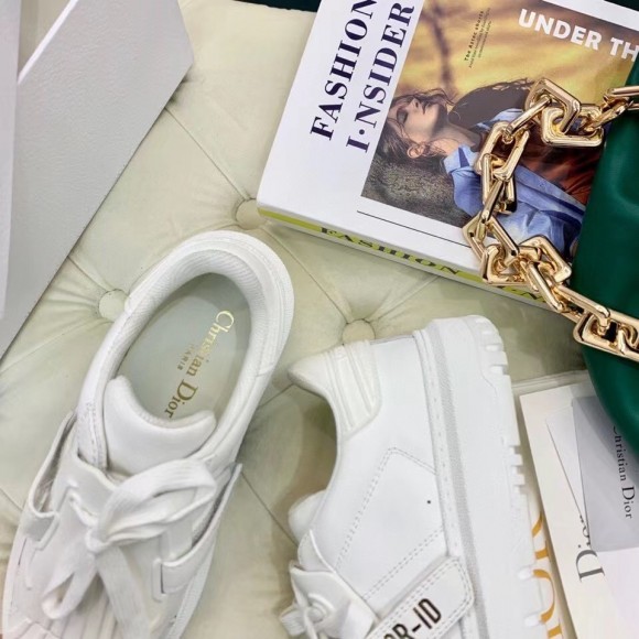 D*or D*or-id sneakers in white leather with white strap