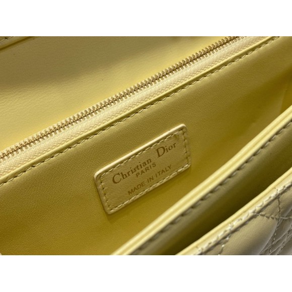 D*or miss D*or top handle bag in pastel yellow cannage lambskin