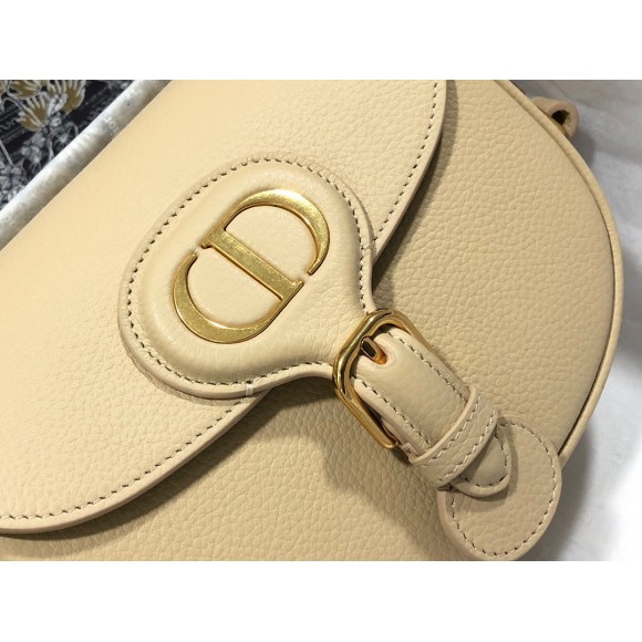 D*or bobby medium bag in beige grained calfskin