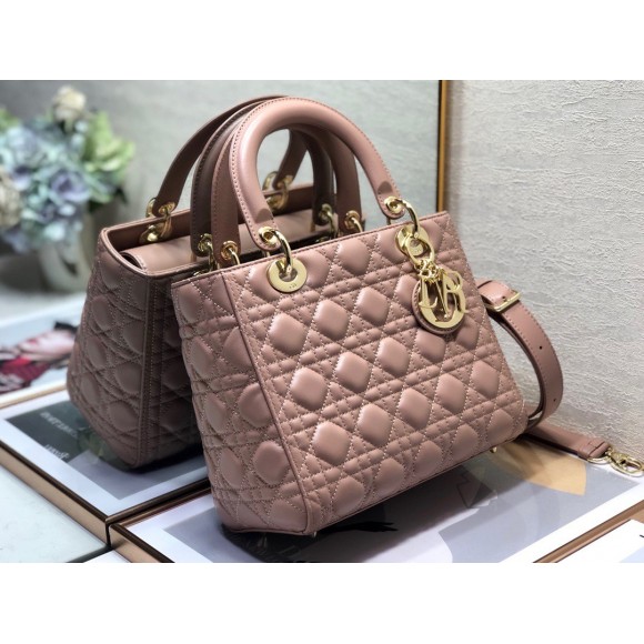 D*or lady D*or medium bag in blush cannage lambskin