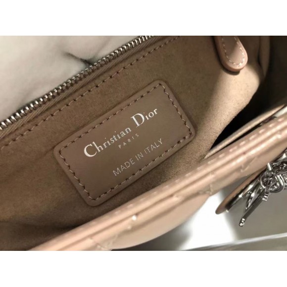 D*or lady D*or medium bag in blush cannage lambskin