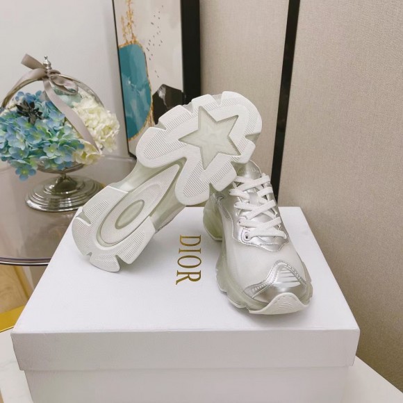 D*or vibe sneakers in white mesh and silver leather