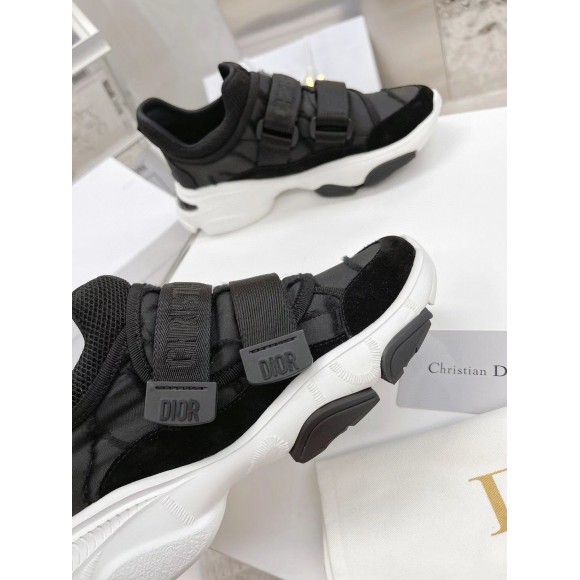 D*or d-wander sneakers in black camouflage technical fabric