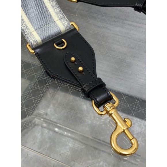 D*or shoulder strap with ring in grey embroidery canvas