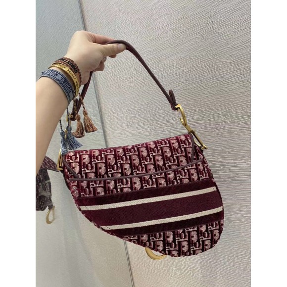 D*or saddle bag in bordeaux velvet oblique embroidered