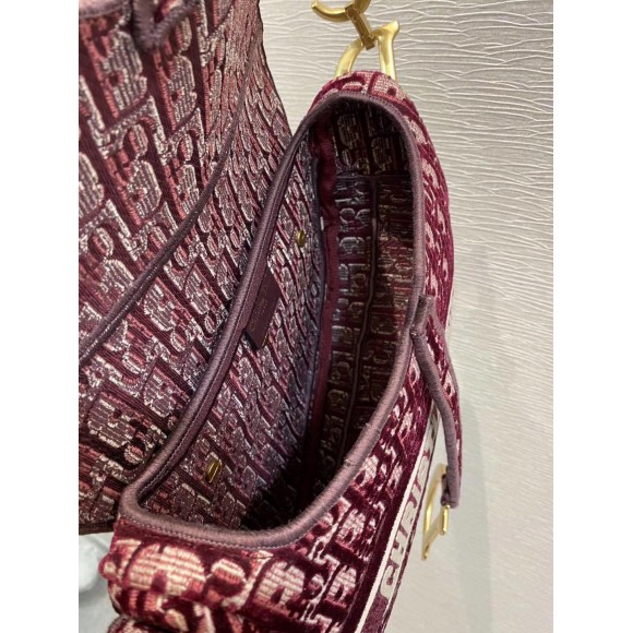 D*or saddle bag in bordeaux velvet oblique embroidered