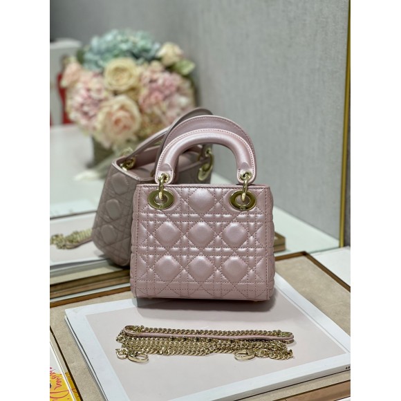 D*or lady D*or mini chain bag with chain in lotus pearlescent lambskin