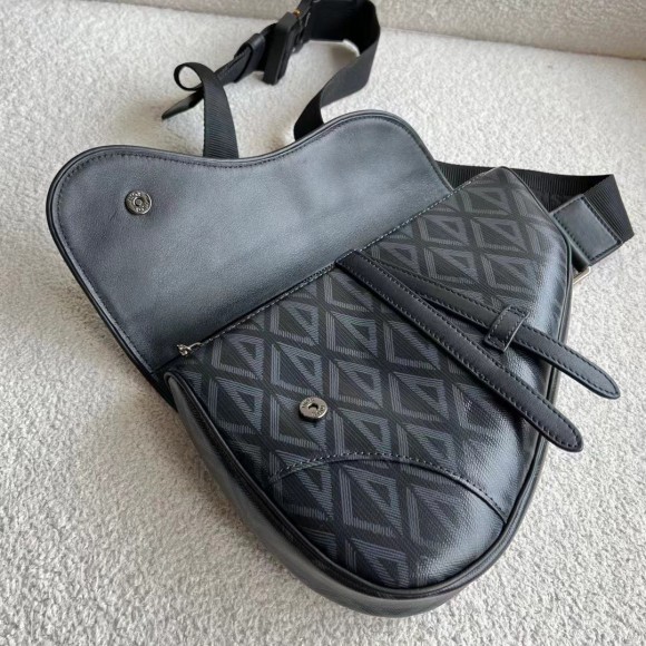 D*or men's saddle bag in black cd diamond canvas