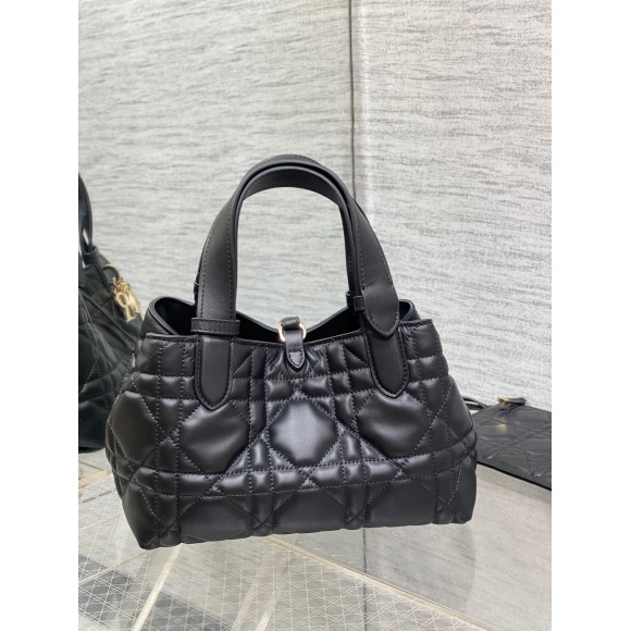 D*or toujours small bag in black macrocannage calfskin