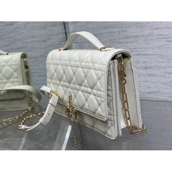 D*or miss D*or top handle bag in white cannage lambskin