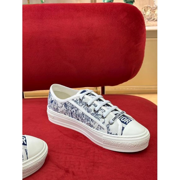 D*or walk'n'D*or sneakers in blue jardin d'hiver embroidered cotton