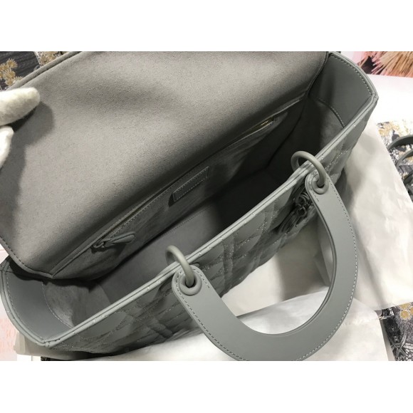 D*or lady D*or large bag in grey ultramatte cannage calfskin