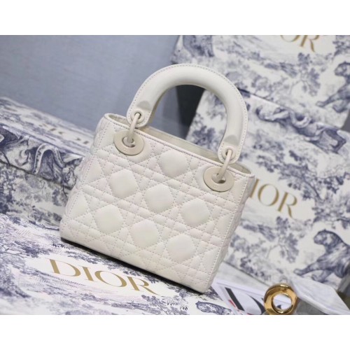 Dior Lady Dior Mini Chain Bag In White Ultramatte Calfskin