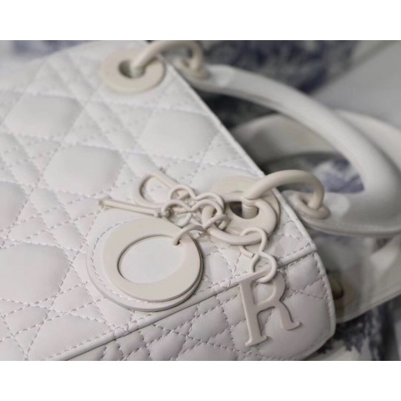 D*or lady D*or mini chain bag in white ultramatte calfskin