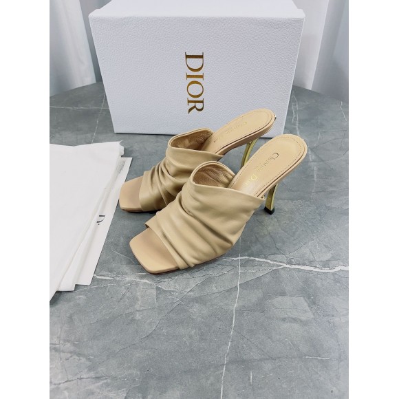 D*or d-fame heeled sandals in beige pleated lambskin