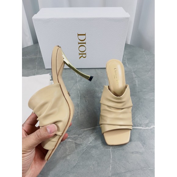 D*or d-fame heeled sandals in beige pleated lambskin