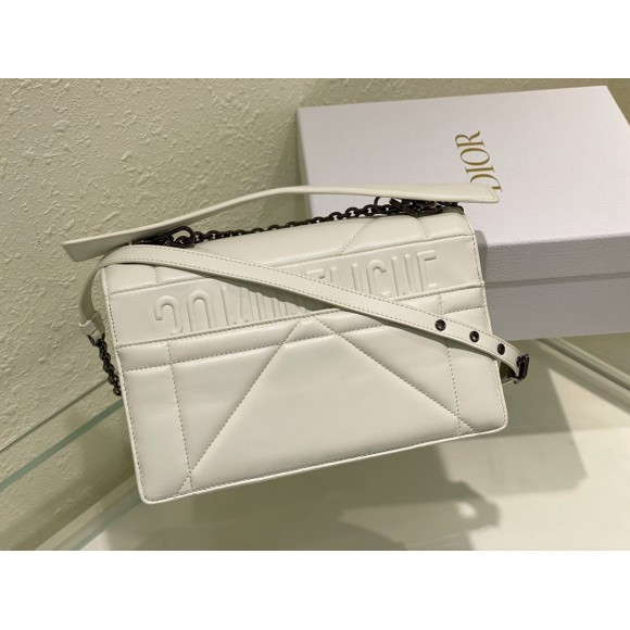 D*or 30 montaigne chain bag with handle in white lambskin