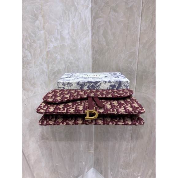 D*or saddle chain pouch in bordeaux D*or oblique jacquard