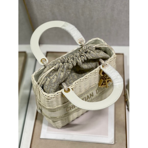 D*or medium lady D*or bag in wicker and white oblique jacquard