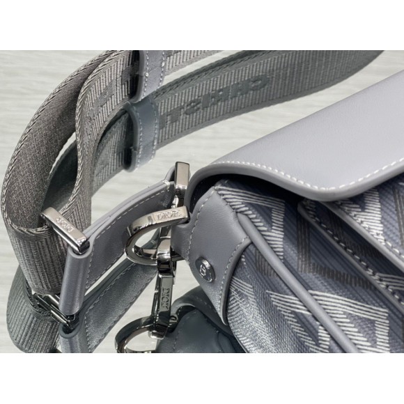 D*or hit the road messenger bag in gray cd diamond canvas