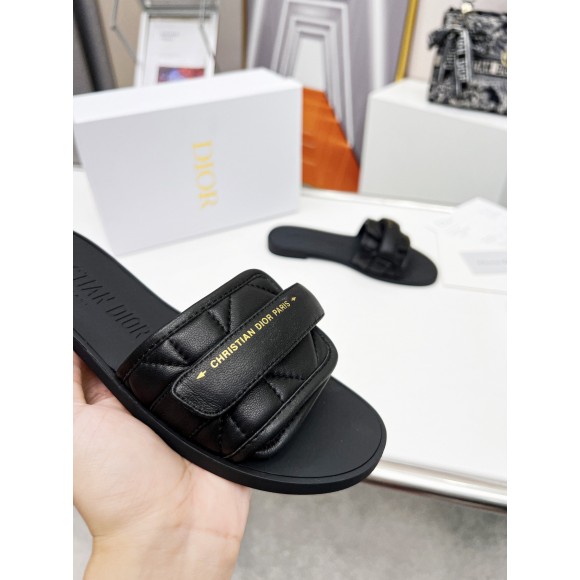 D*or dio(r)evolution slide sandals in black calfskin