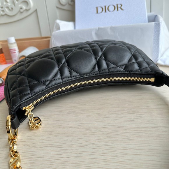 D*or cd lounge bag in black macrocannage lambskin