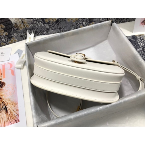 D*or bobby medium bag in white box calfskin