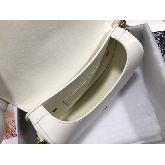 D*or bobby medium bag in white box calfskin