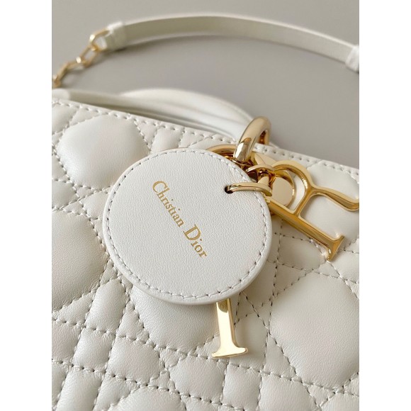 D*or lady d-joy medium bag in white cannage lambskin