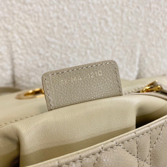 D*or caro small bag in beige cannage calfskin