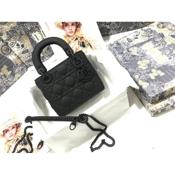 D*or lady D*or mini chain bag in black ultramatte calfskin