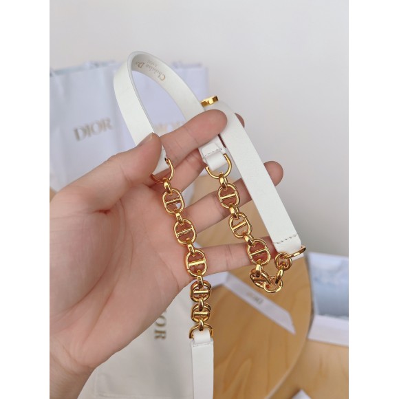 D*or caro 15mm belt in white calfskin and chain