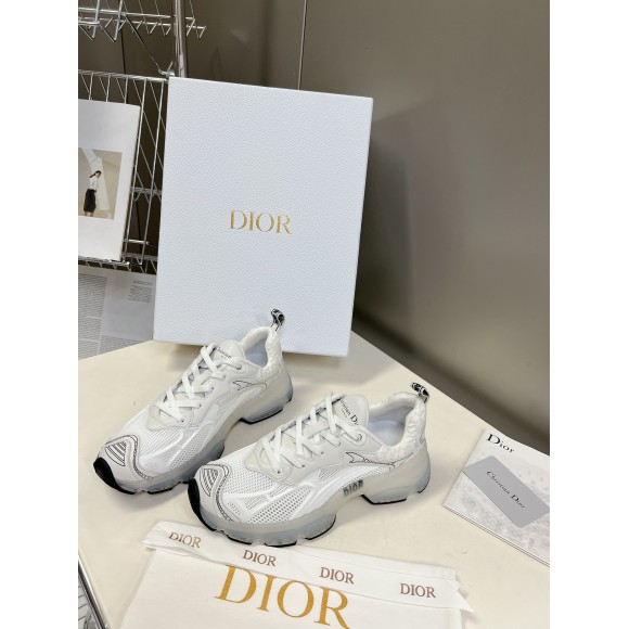 D*or vibe sneakers in white technical fabric and mesh