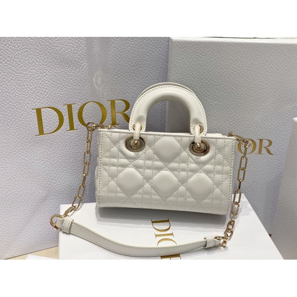 D*or lady d-joy micro bag in white cannage lambskin