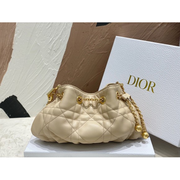 D*or ammi small bag in sand pink macrocannage lambskin