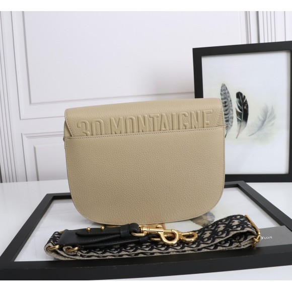 D*or bobby large bag in beige grained calfskin