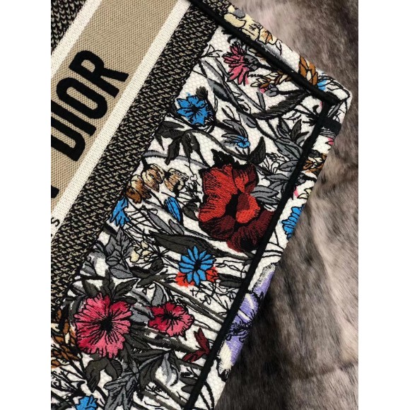 D*or medium book tote bag in multicolor mille fleurs embroidery