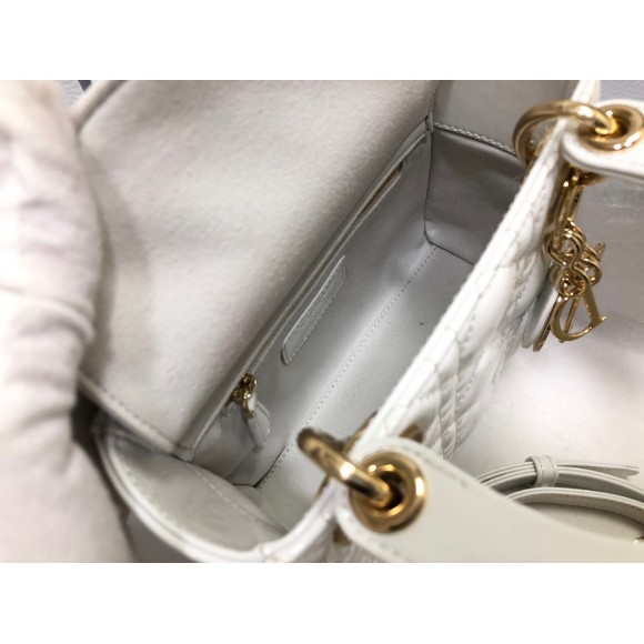 D*or lady D*or mini chain bag with chain in white patent calfskin