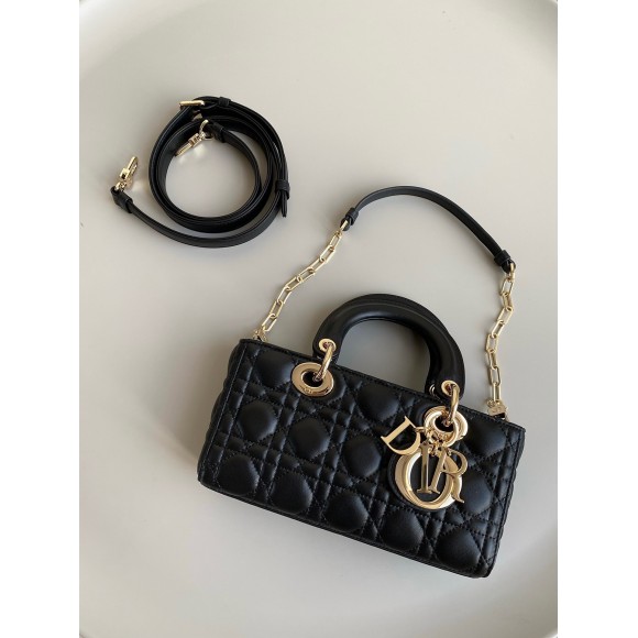 D*or lady d-joy small bag in black cannage lambskin