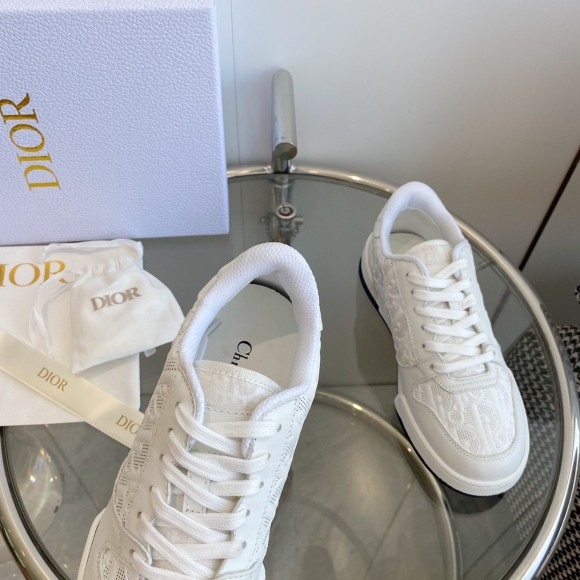 D*or one sneakers in white oblique perforated calfskin