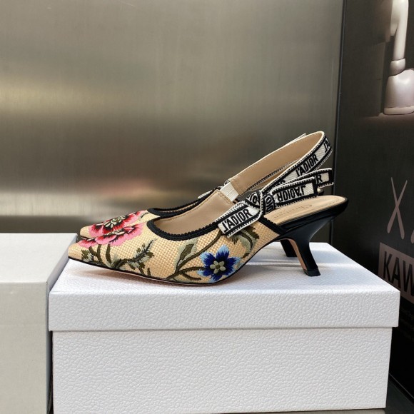 D*or j'aD*or slingback pumps 65mm in beige petites fleurs embroidered raffia