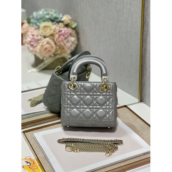 D*or lady D*or mini chain bag with chain in grey pearlescent lambskin