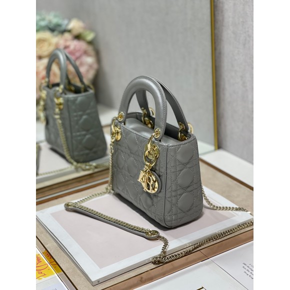 D*or lady D*or mini chain bag with chain in grey pearlescent lambskin