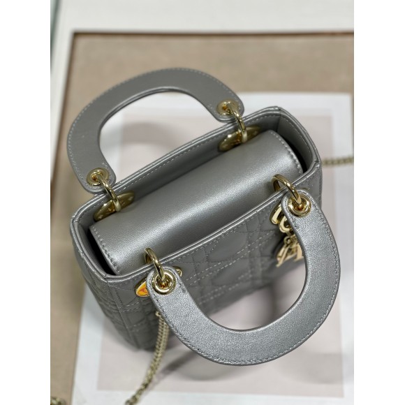 D*or lady D*or mini chain bag with chain in grey pearlescent lambskin