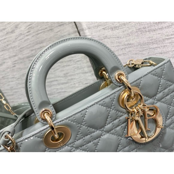 D*or lady d-joy medium bag in grey patent cannage calfskin