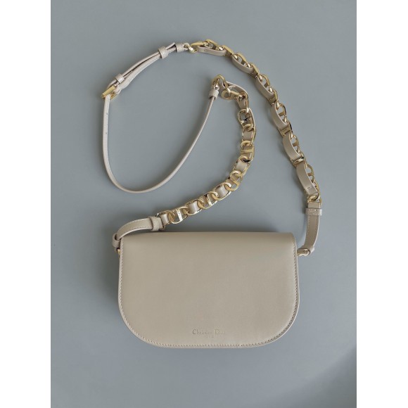 D*or cd signature chain bag in beige calfskin