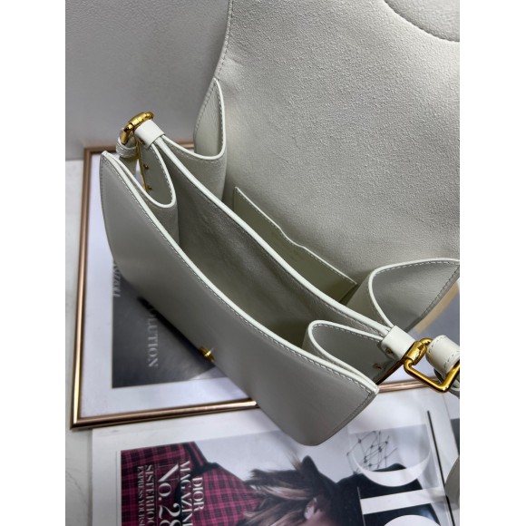 D*or bobby frame bag in white box calfskin