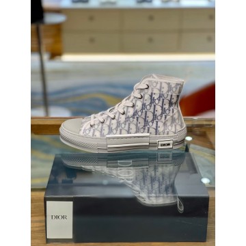 Dior Men's B23 High-top Sneakers In White and Blue Oblique Canvas Dior Men's B23 High-top Sneakers In White and Blue Oblique Canvas